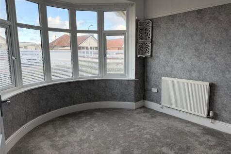 Molineaux Road, Rhyl, Denbighshire, LL18 photo 3