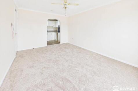 Living Room.jpg