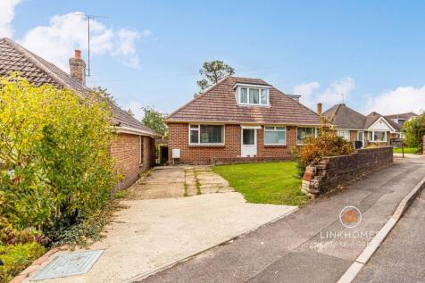 Poole, BH16 - property photo