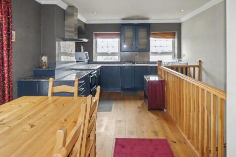 2 Manor House Farm, North Newbald, York YO43 4TD