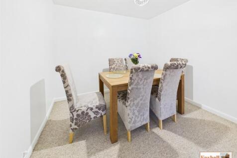 Lounge / Dining Room