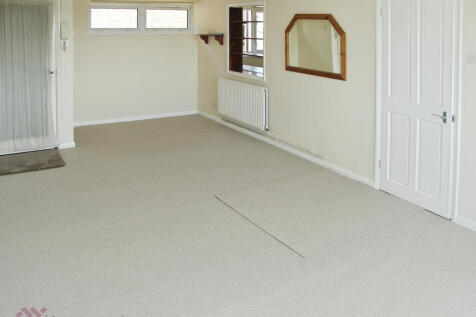 The Pastures, High Wycombe, HP13 photo 4