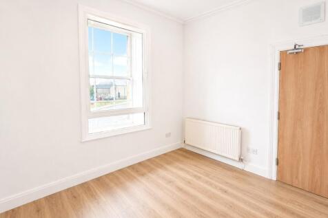 Queen Anne Street, Dunfermline, Fife, KY12 photo 4