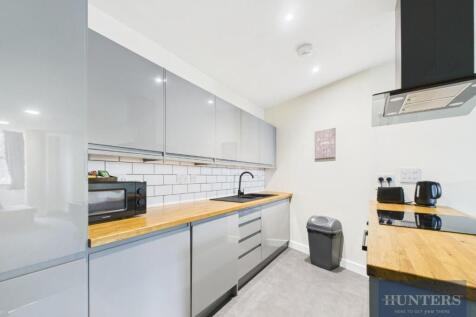 Kitchen / Living Room