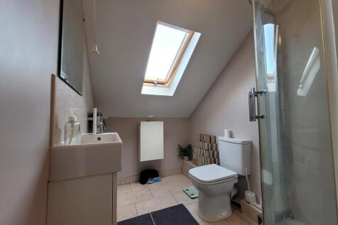 Mundy Place, Cathays photo 4