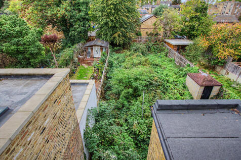 39 (A B and C), Wilson Road, Camberwell, London SE5 8PE