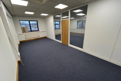 Office to rent Image 5