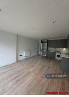 Adelphi Court, London, SE20 photo 5