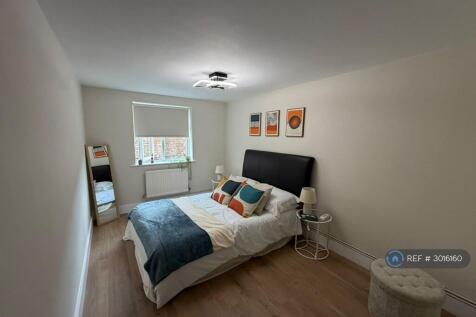 Knox Road, London, E7 photo 3