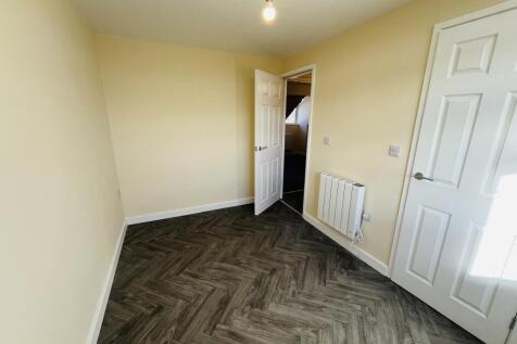 Flat 4, 19 Queen Street, Redcar, Redcar And Cleveland photo 3
