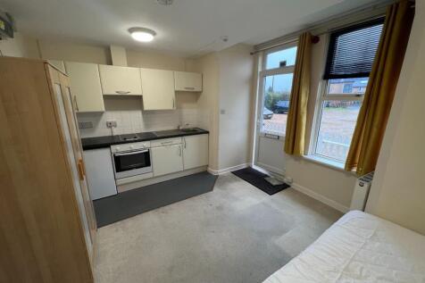Room 22, Newmarket Road, CB5 photo 3