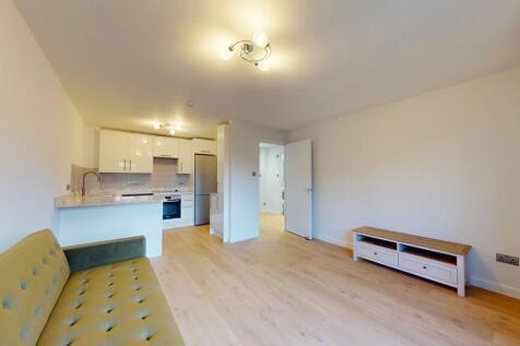 Living Area- Angl...