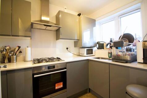 Hoppers Kitchen 2.jpg
