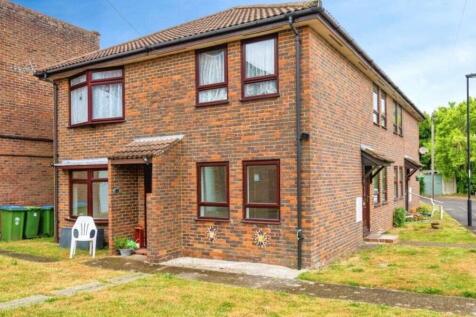 Priory Close, Southampton photo 4