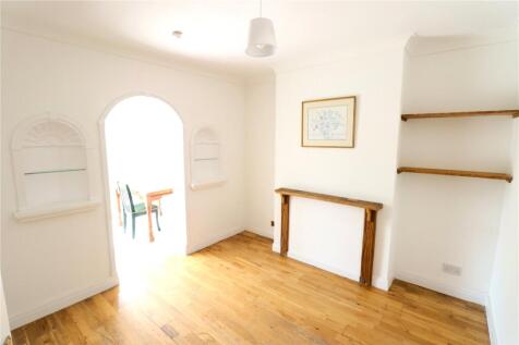 Summit Close, London, NW9 photo 4