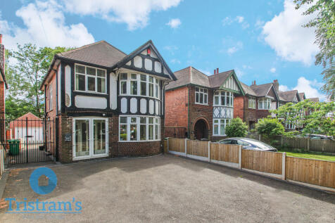 3-bed detached on Russell Drive, Nottingham, £1,495/mo
