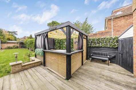 Photo Oct 08 2025...