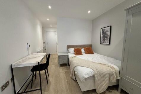 Studio flat on Studio Norway, Aspect Point, Peterborough, PE1 1PF, £800/mo