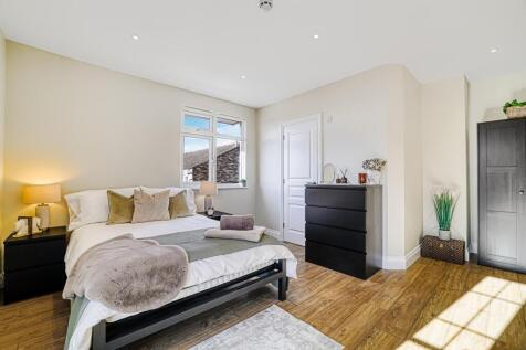 Thundersley Park Road, Benfleet photo 4