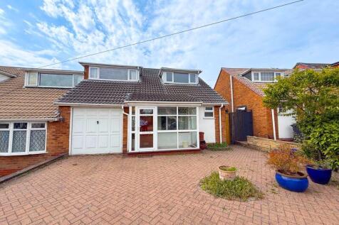 Burntwood, WS7 - property photo