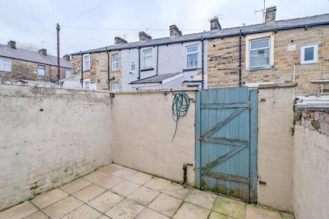 Rear Enclosed Yard