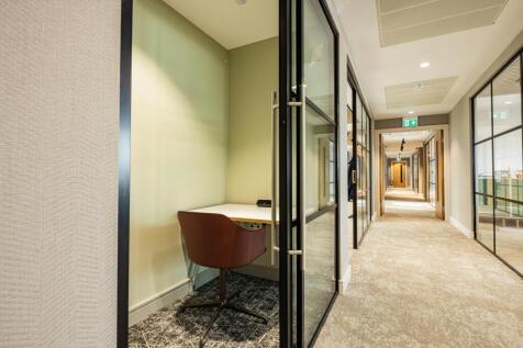 Serviced Office to rent Image 8
