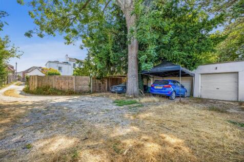 Garage &amp; Parking.jpg