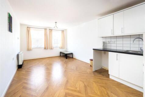 Living Area/Kitchen