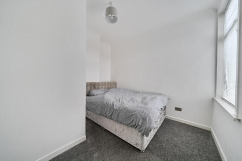 1369642-11-68f619...