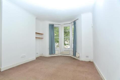 Alvington Crescent, E8