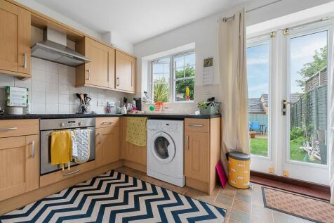 Wicklow Close, Pontprennau, Cardiff photo 3