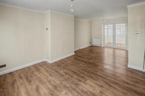 The Villas, Castletown, Sunderland photo 3
