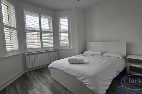 Methuen Close, Springbourne, Dorset photo 3