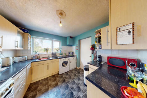 189-Saint-Leonards-Road-10122026_140249