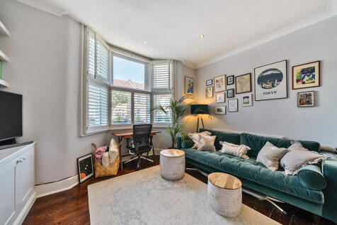 1334083-5-68935a4...