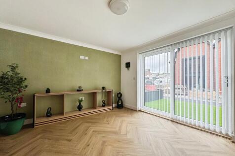 Show Home Photograph