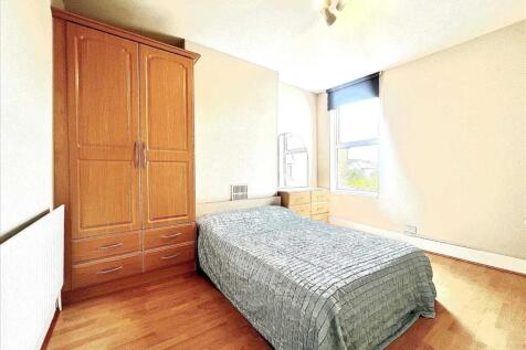 Worthington Road, Surbiton photo 3