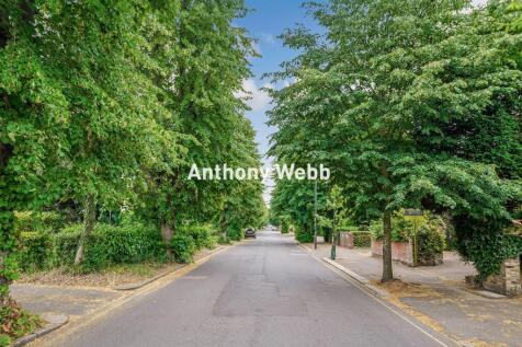 View down Wellington Road