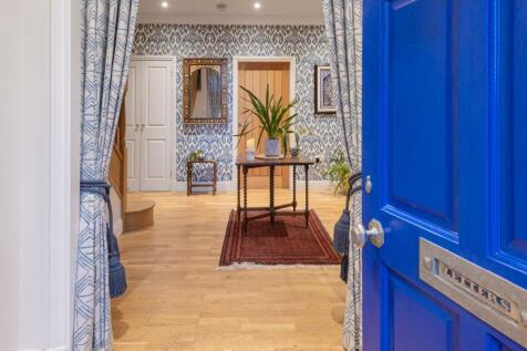 Entrance and Hallway