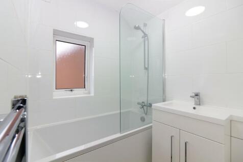 Station Road, Bow Brickhill, Milton Keynes, Buckinghamshire, MK17 photo 3