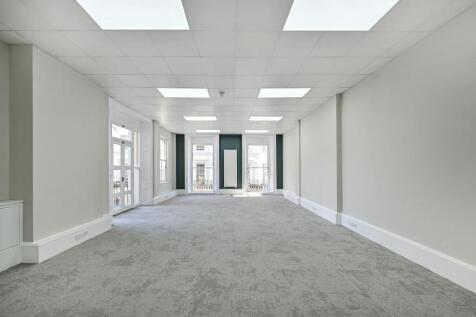 Stanhope House  1st Floor Suite.jpg