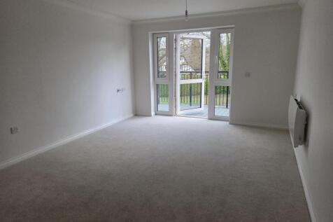 Living Room.jpg