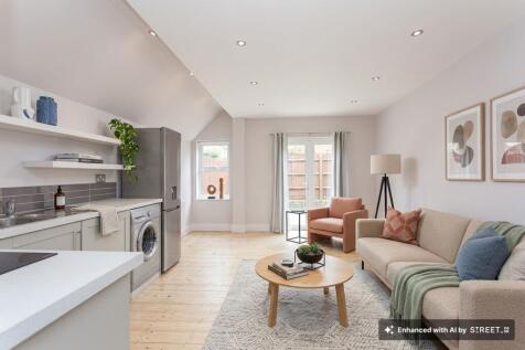 2-bed flat on Elbe Street, London, SW6, £2,600/mo