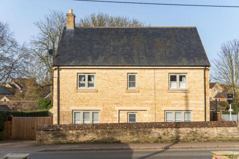 Oakham, LE15 - property photo