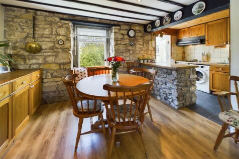 CAM03789G0-PR0010-ST