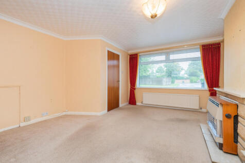 15 crookston gardens g52 3lx-7