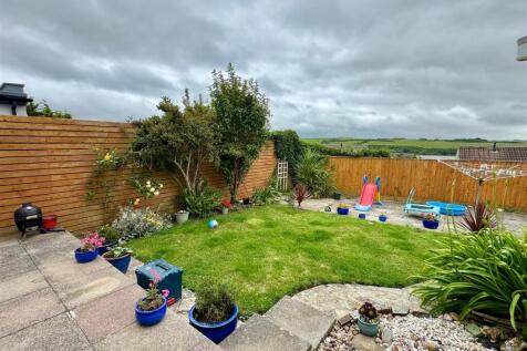 30 Chynance Drive Garden