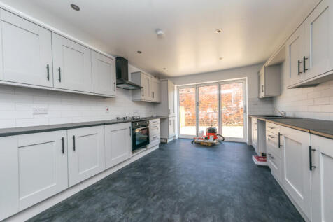 CROFT HOUSE MORLEY LEEDS photo 4