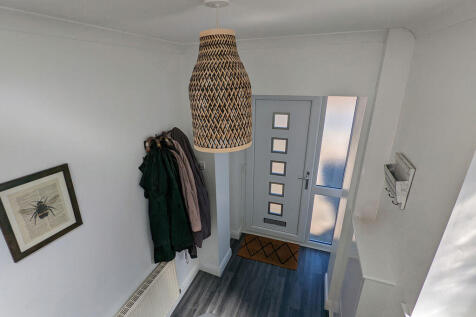 Entrance hallway 