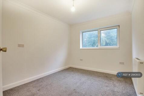 St. Georges Square, Longfield, DA3 photo 4